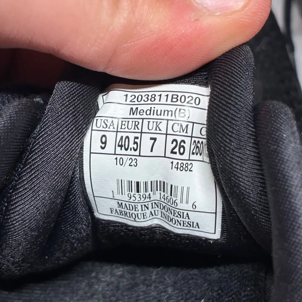 Asics Adrenaline GTS 23‎ Running Shoes Women's 9B Triple Black
